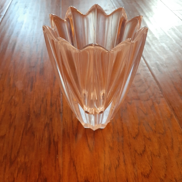 Signed ORREFORS Sweden Lead Crystal Jan Johansson FLEUR 6" Lotus Vase. - Picture 2 of 5
